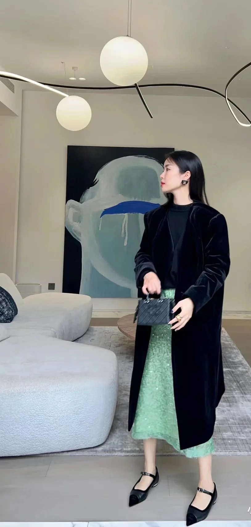 Коллекция Chanel ?Ранняя весна 2022?: балетки с острым носком — фотографии вживую.