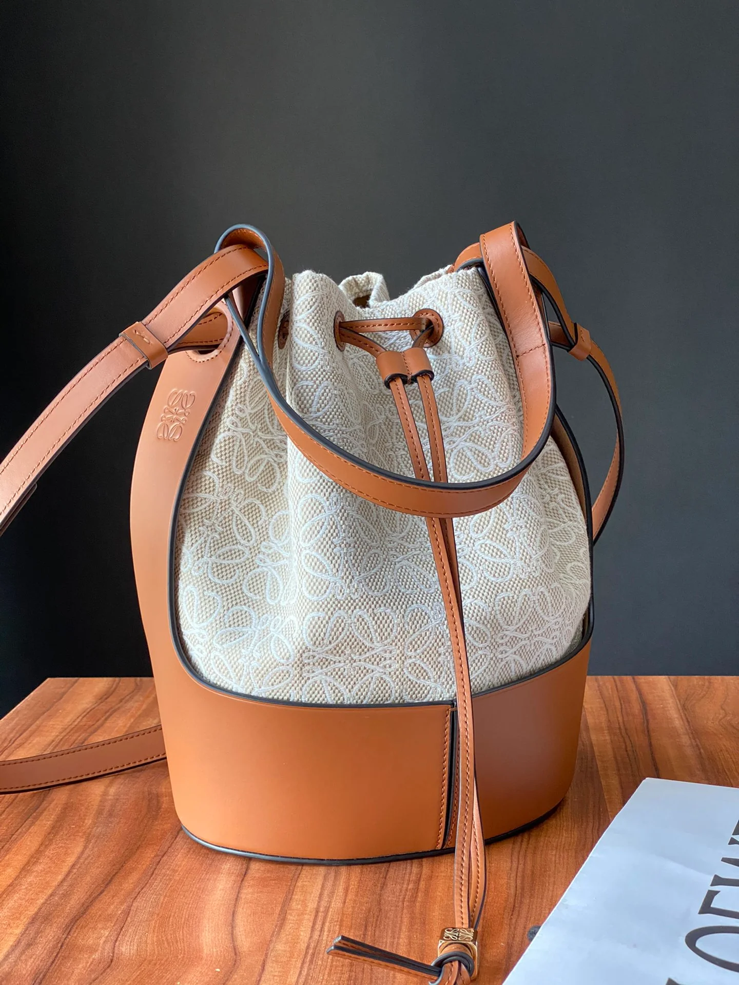 Loewe - Новая сумка-ведро из жаккардовой ткани - Большой размер - 1