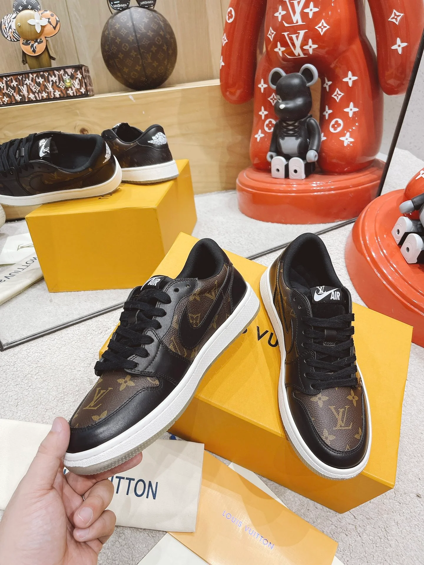 Обувь LV - коллаборация LV x Nike - повседневная обувь