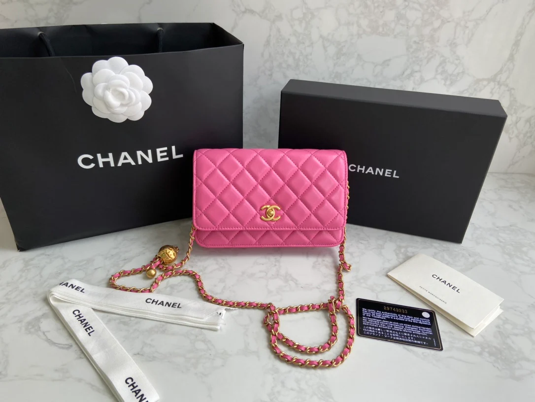 Chanel - Golden Ball WOC - Овечья кожа - 4
