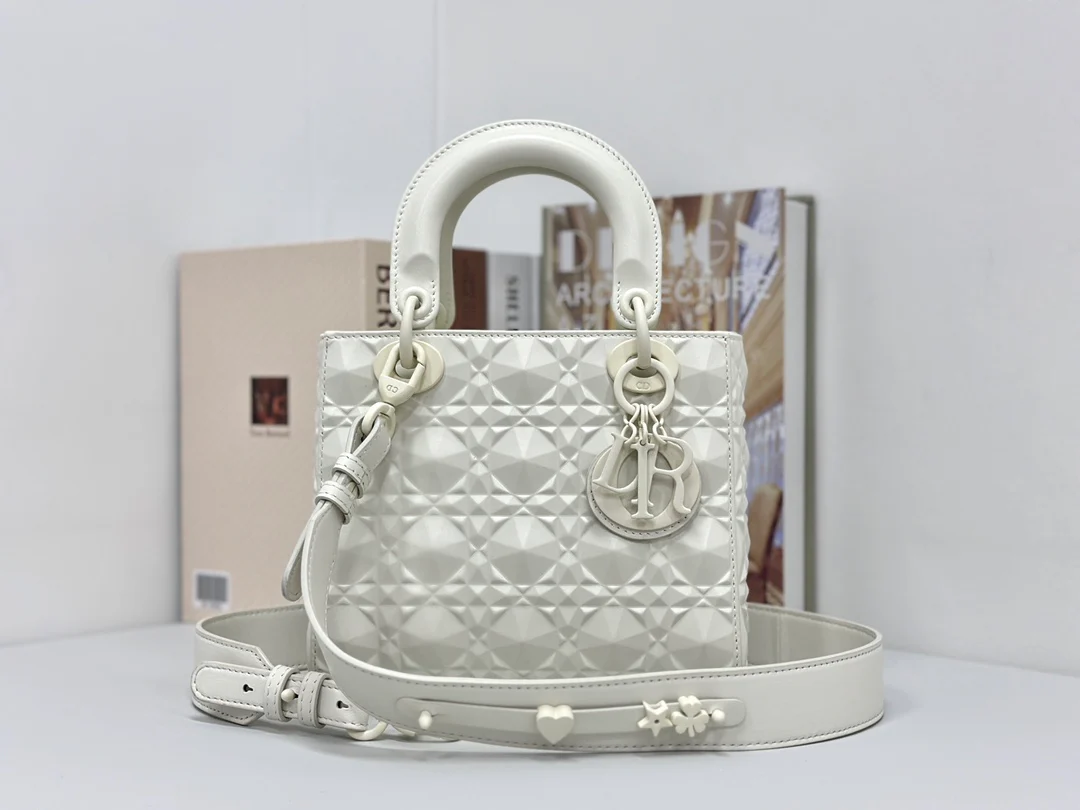 Коллекция Dior Lady - Лакированный красный - 1