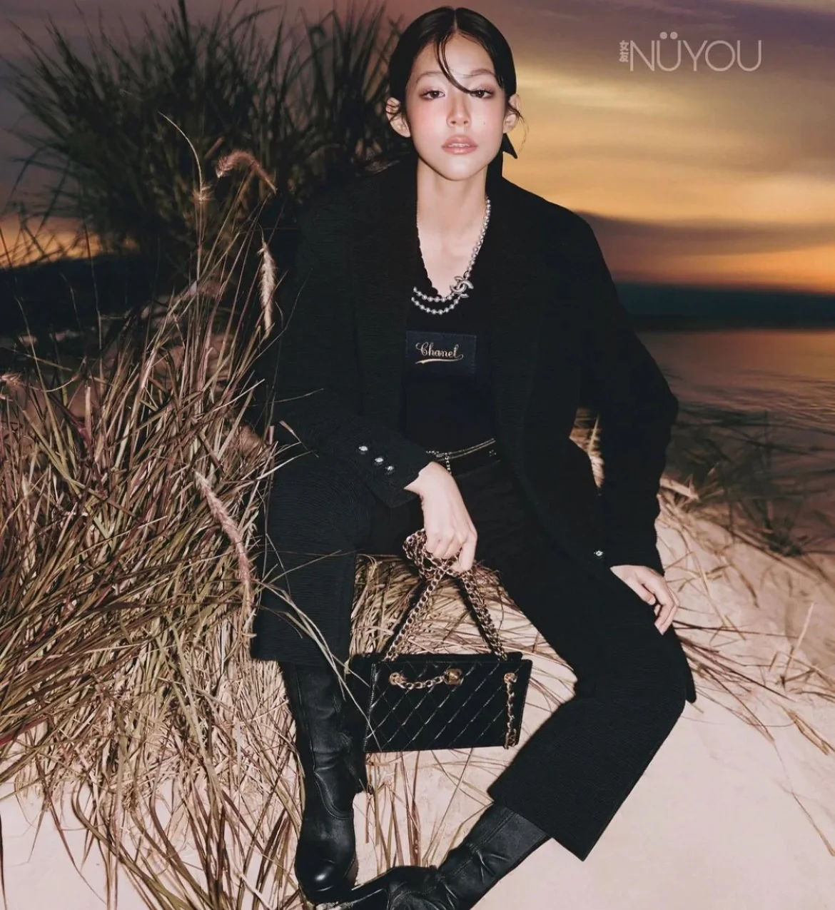 Сумка для ужина в стиле ретро с подиумом, 24 карата - черная.