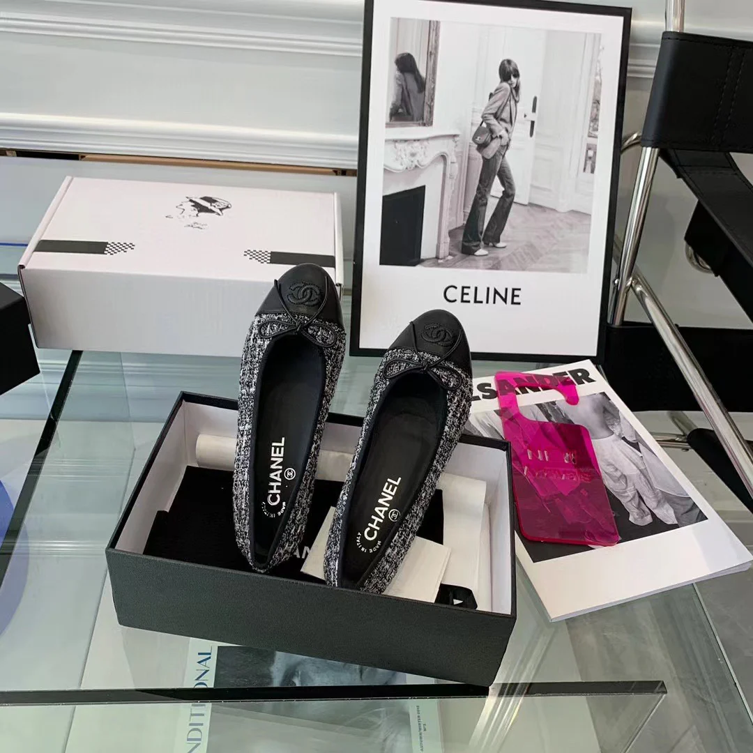 Классические балетки Chanel - черные