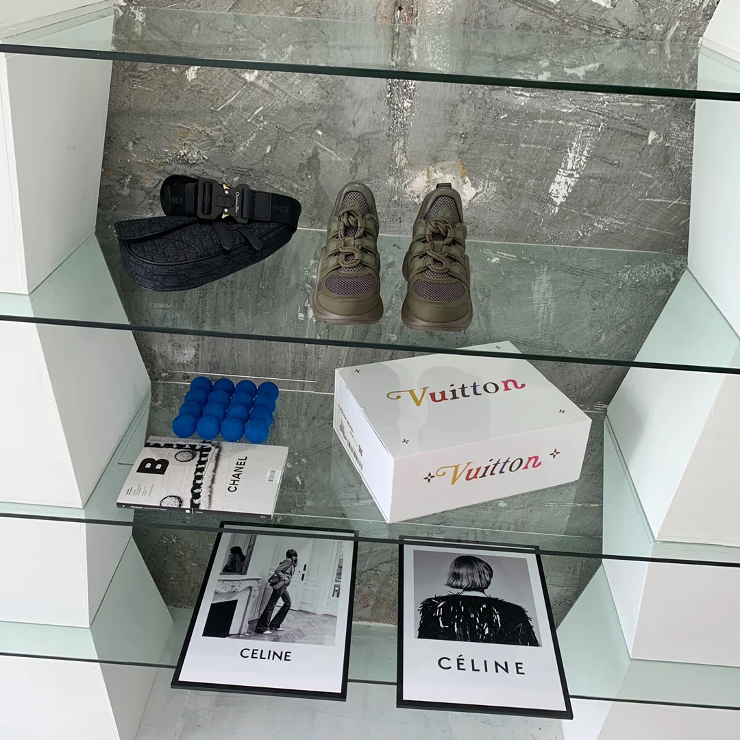 Обувь LV - Массивные кроссовки LV - 17