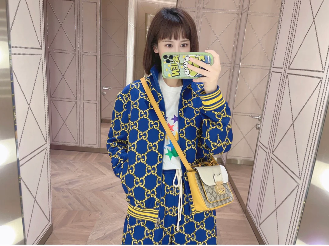 Сумка-мессенджер Gucci с замком