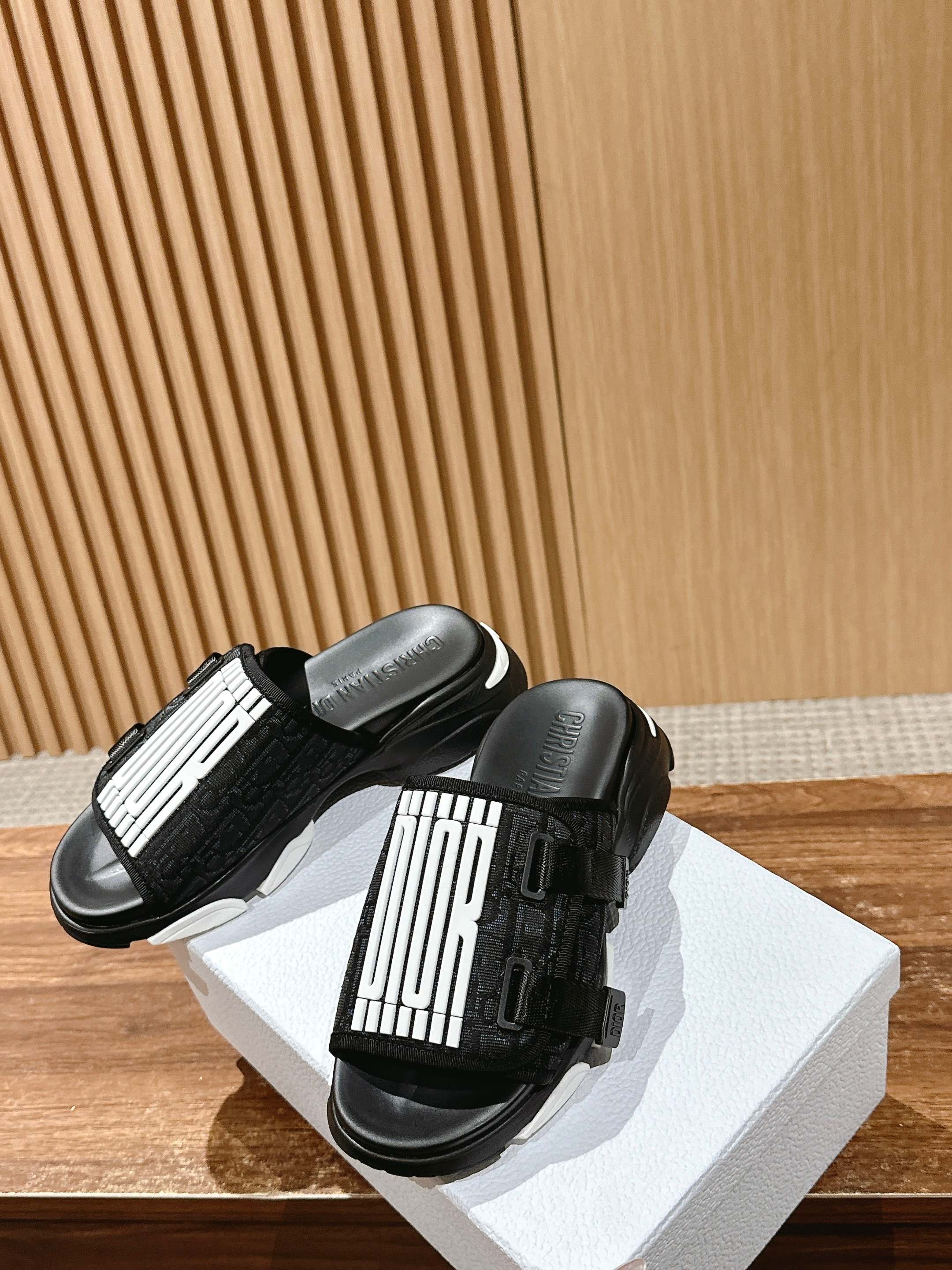 Пляжные сандалии на платформе Dior - Monogram Black