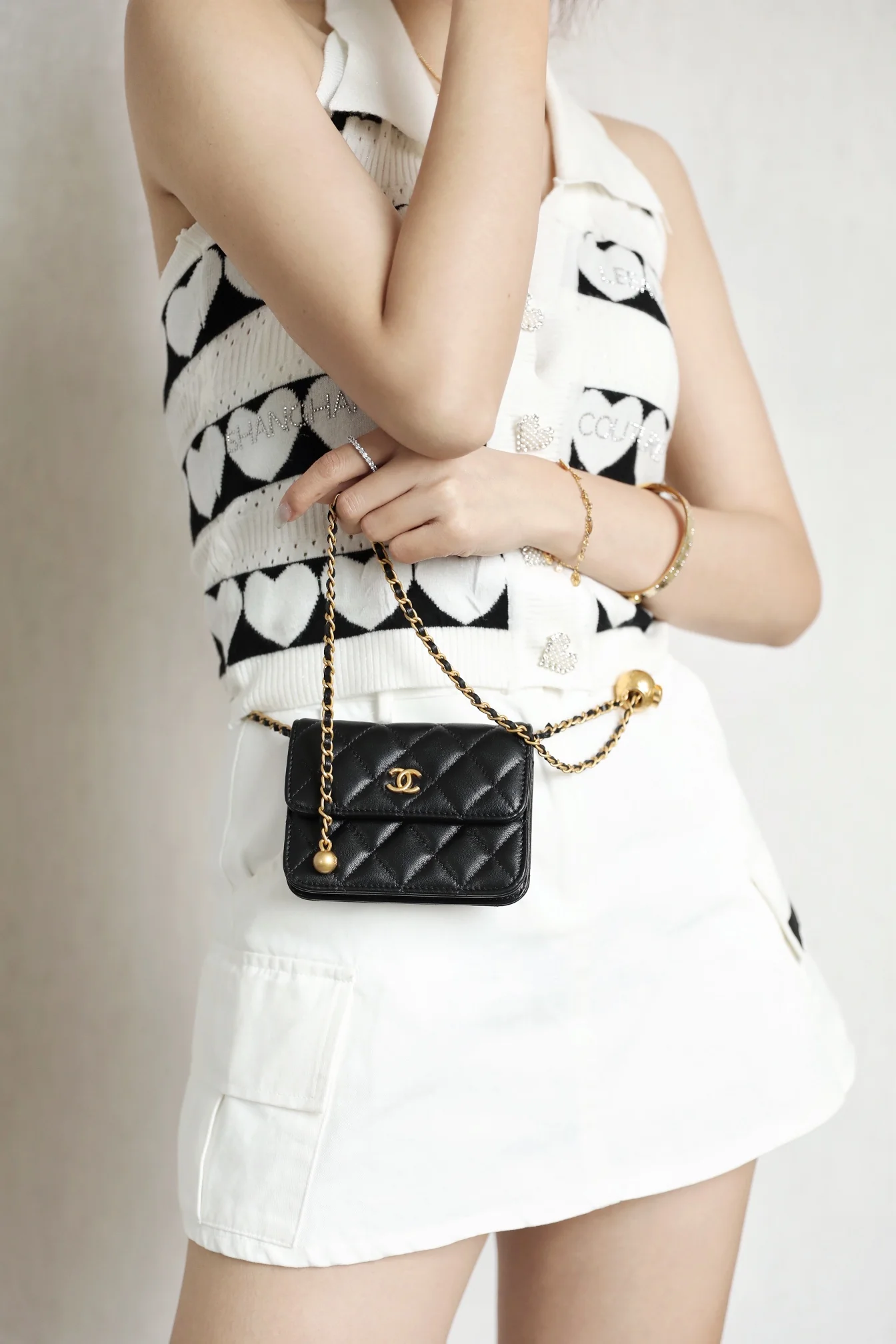 Сумка через плечо Chanel Little Gold Ball Collection на цепочке - из овечьей кожи - 2 шт.