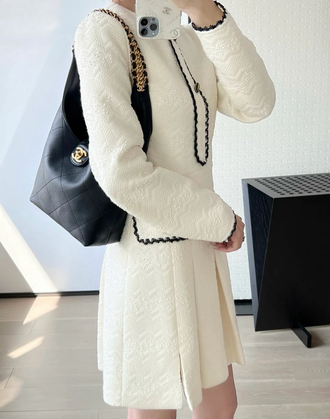 Сумка-хобо Chanel 25p Small Hippie Bag - черная