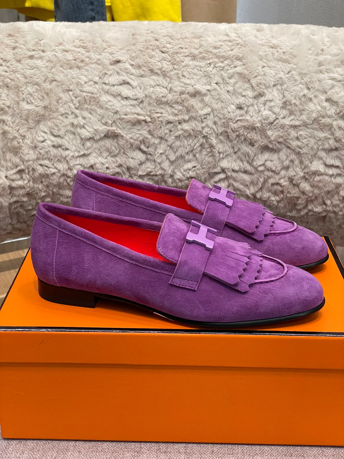 Лоферы Hermes с кисточками