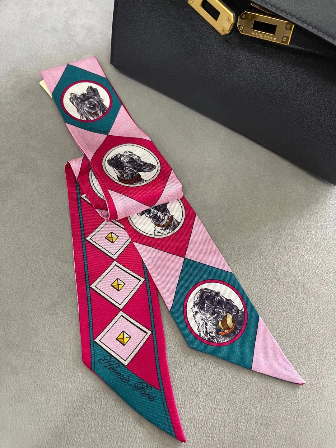 Сумки и шарфы Hermes Twilly