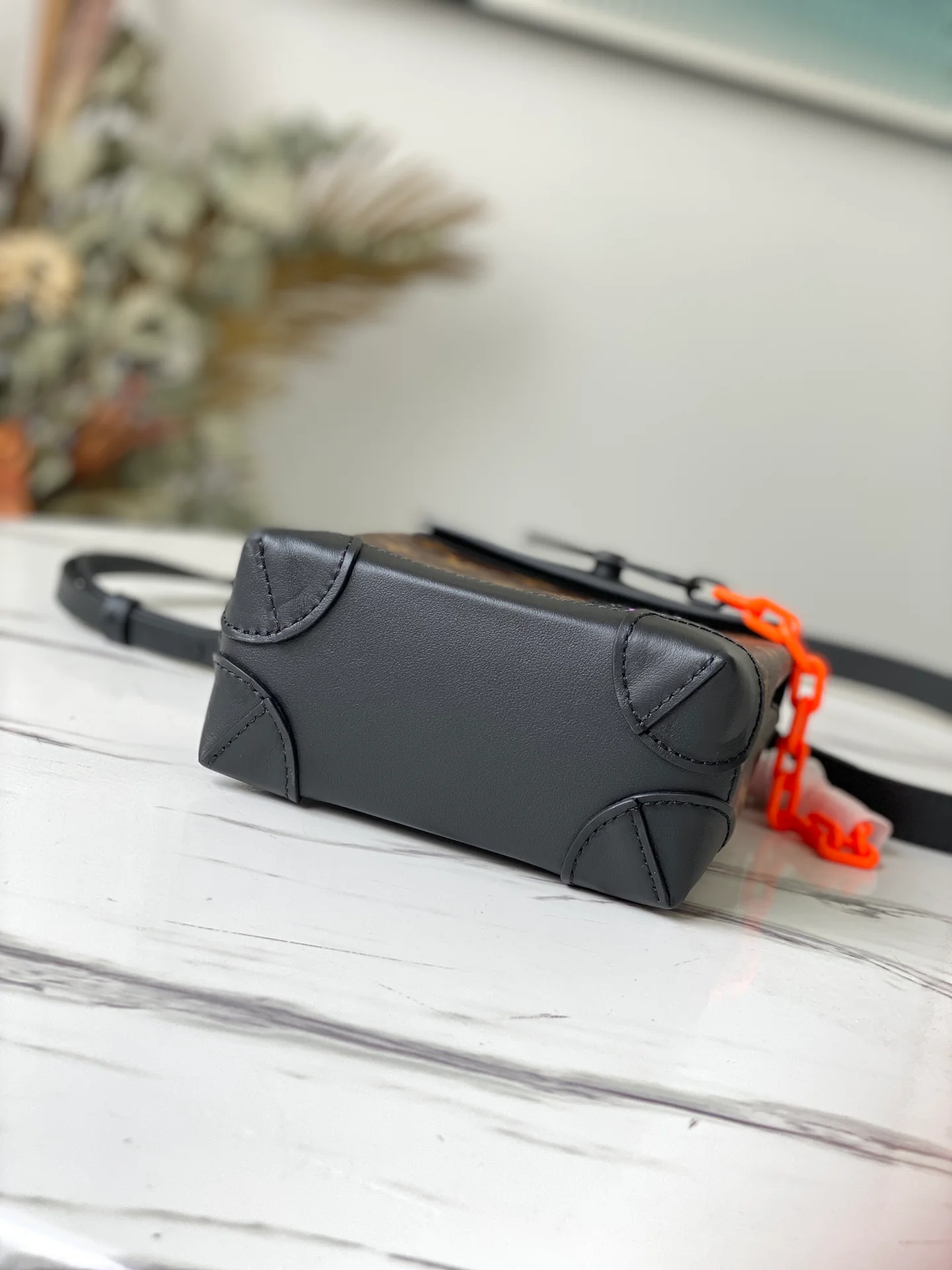 lv-m80327-steamer-nano-men's handbag