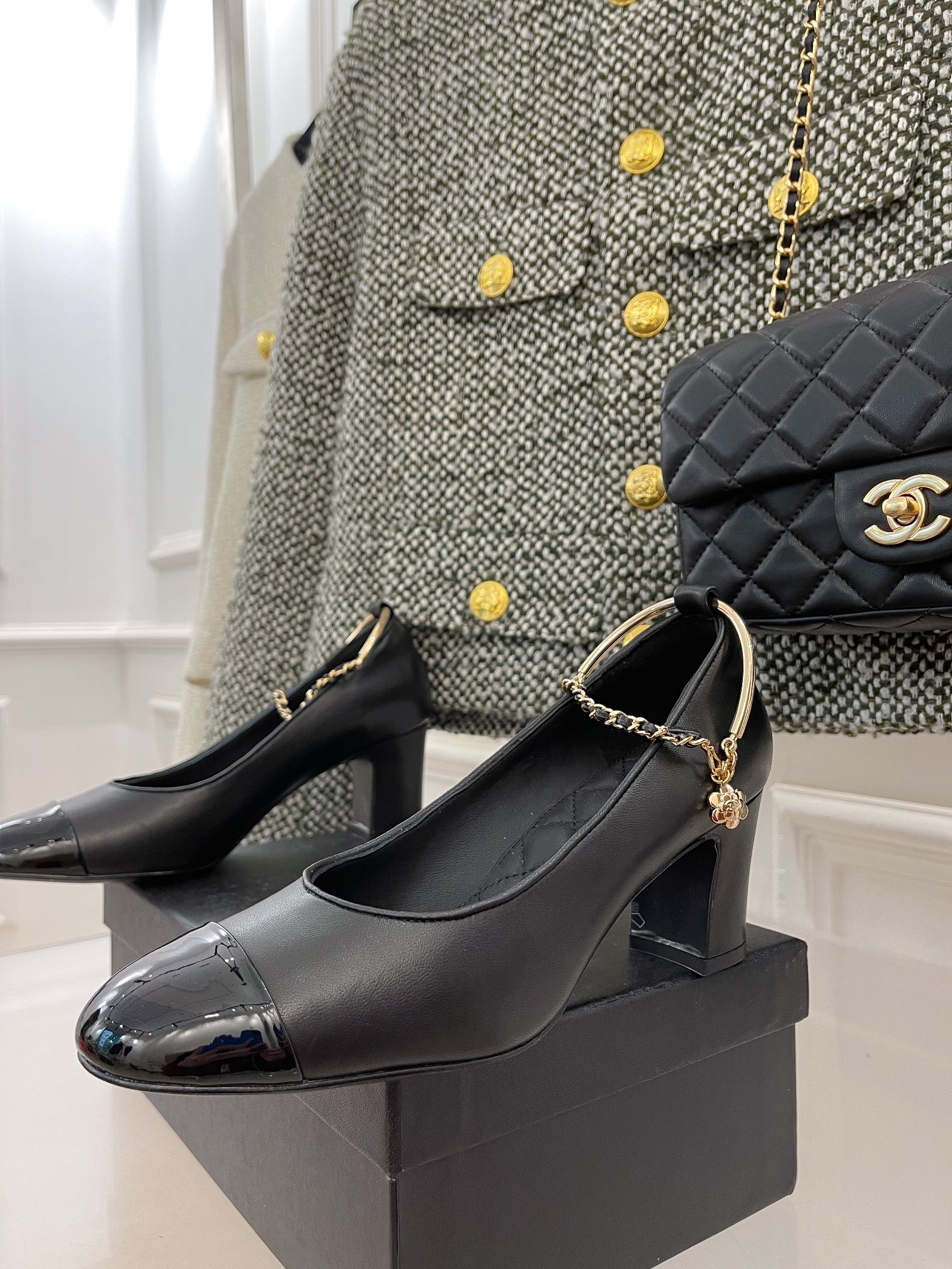 Chanel - Изысканная цепочка - Туфли Мэри Джейн