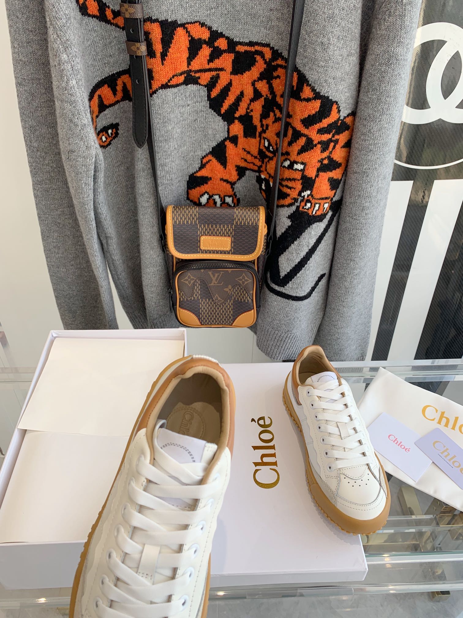 Chloe - Белые кроссовки - Кроссовки на платформе - Повседневная обувь