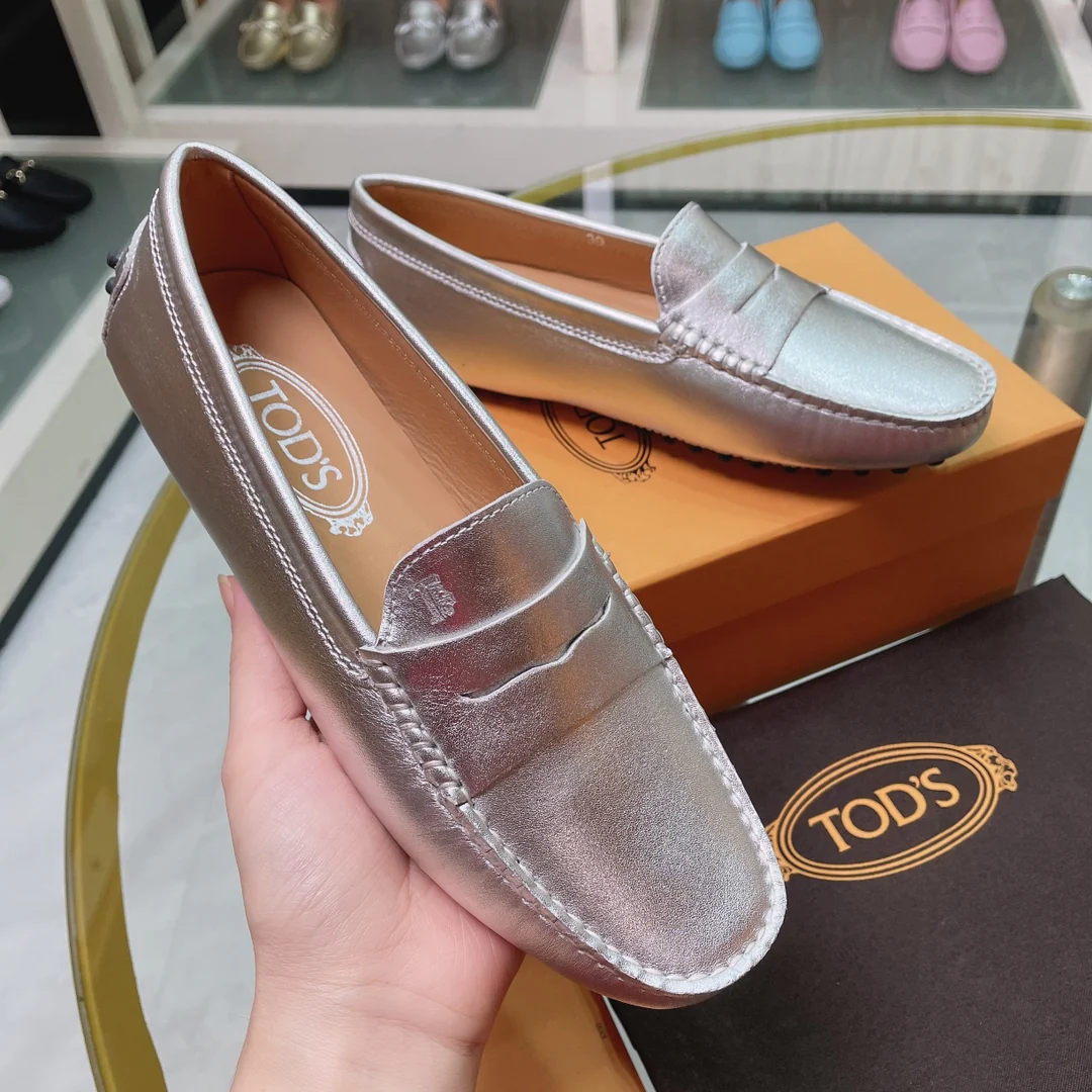 Tods - глянцевое серебро - лоферы - туфли без шнурков