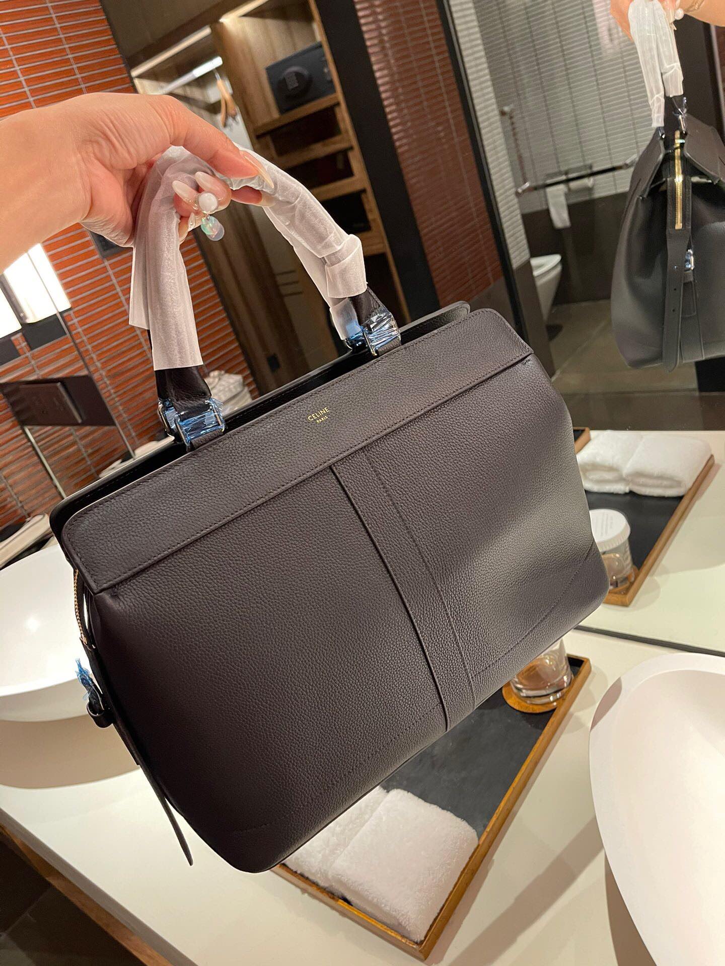 Сумка Celine Cabas de France среднего размера