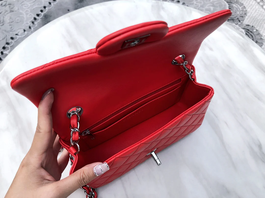 Сумка Chanel CF весна/лето 2019 - овечья кожа - 20 см