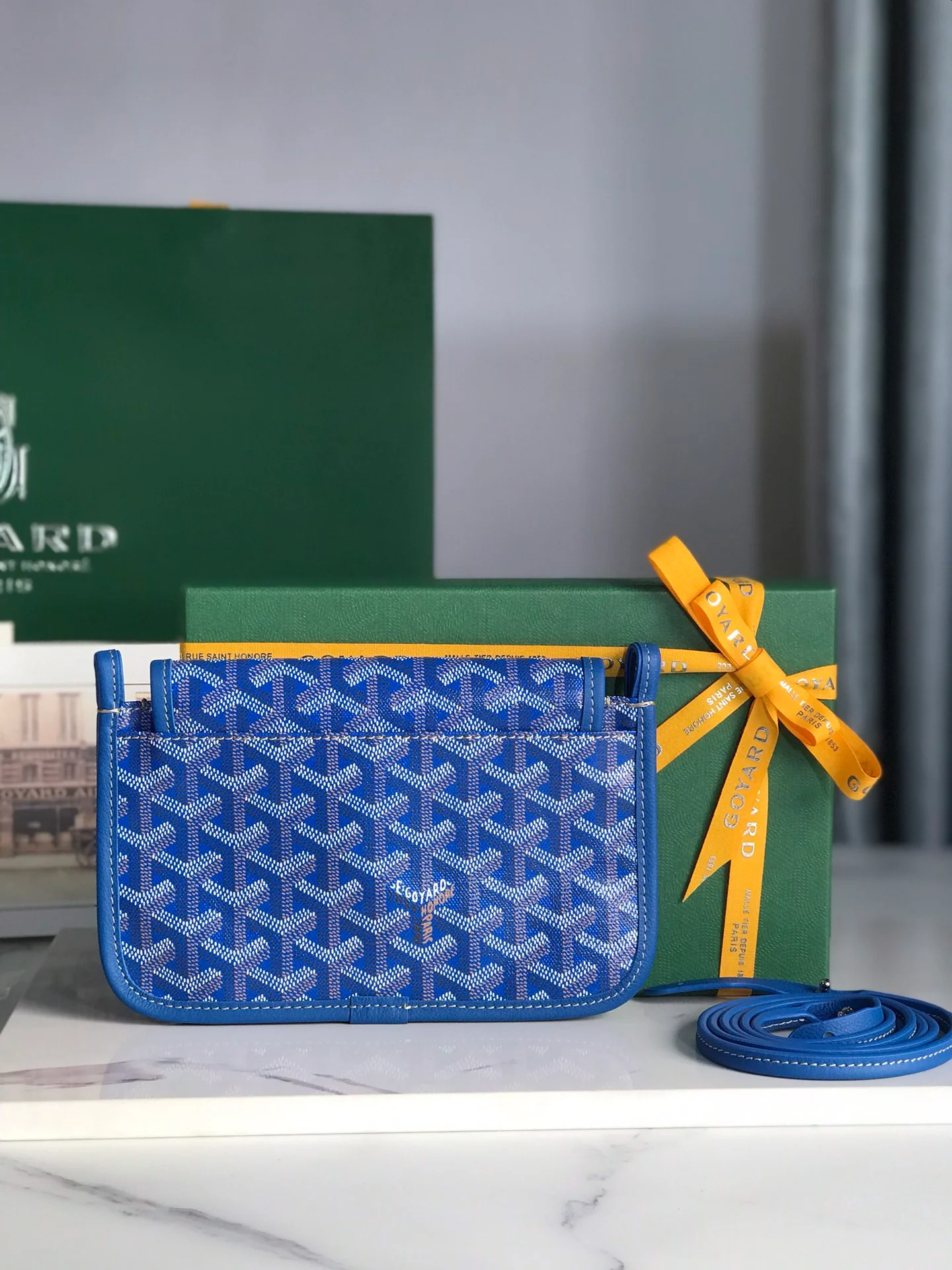Плоская трехслойная сумка Goyard Plumet Series - синяя
