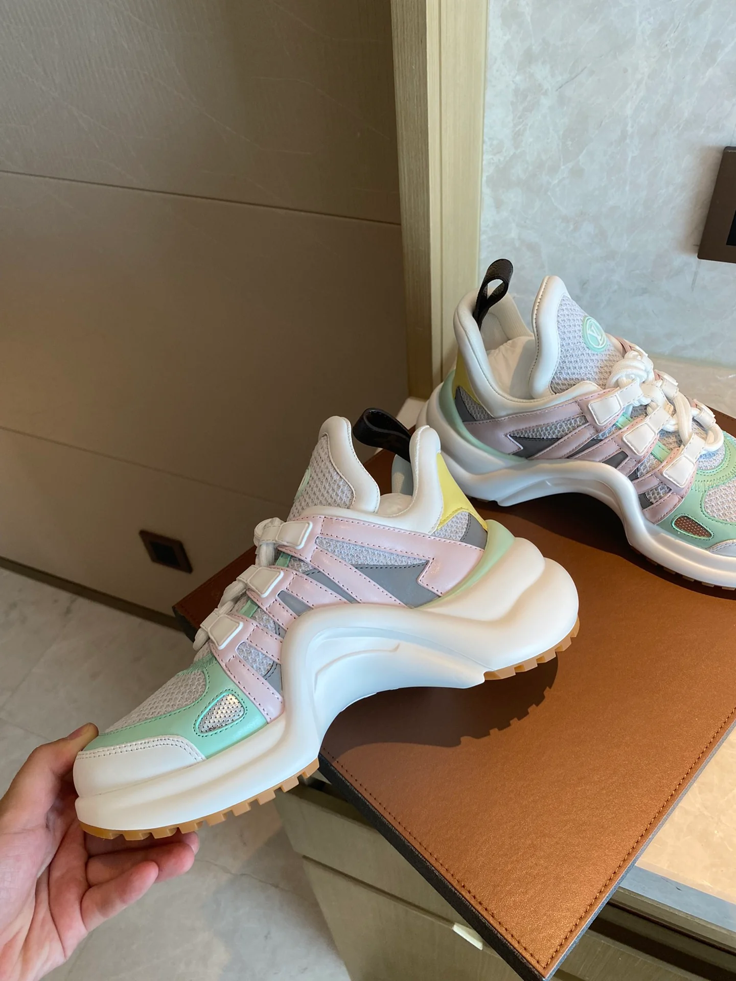 Туфли LV - Массивные туфли LV - 2