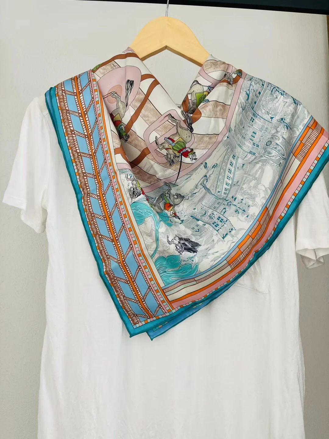 Шелковый шарф Hermes 90 - 19 момм