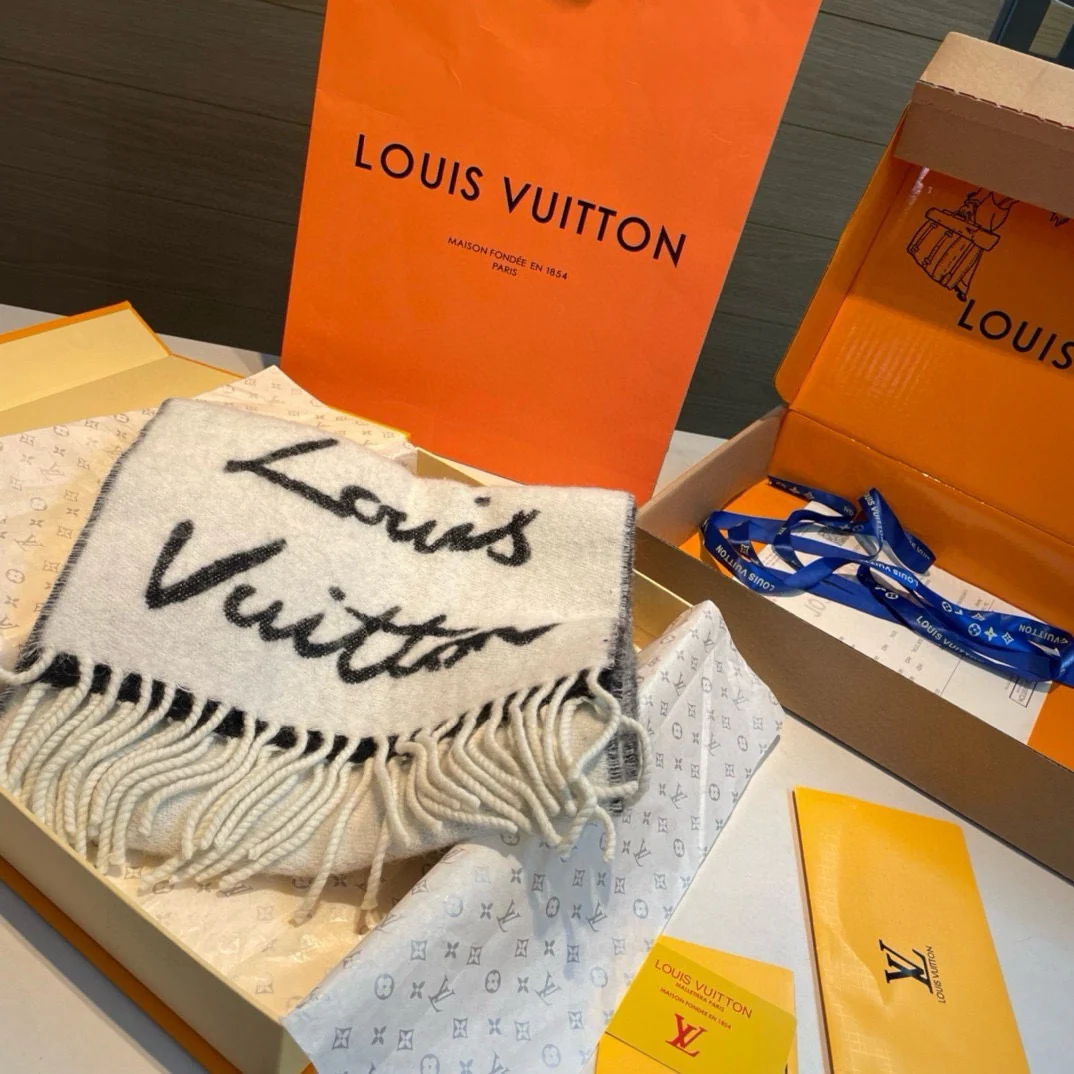 Кашемировый шарф LV-2024-25-220