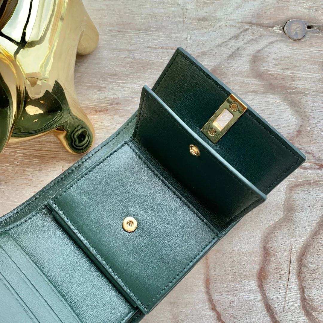 Маленький глянцевый кожаный трехсекционный кошелек Celine - 2 шт.