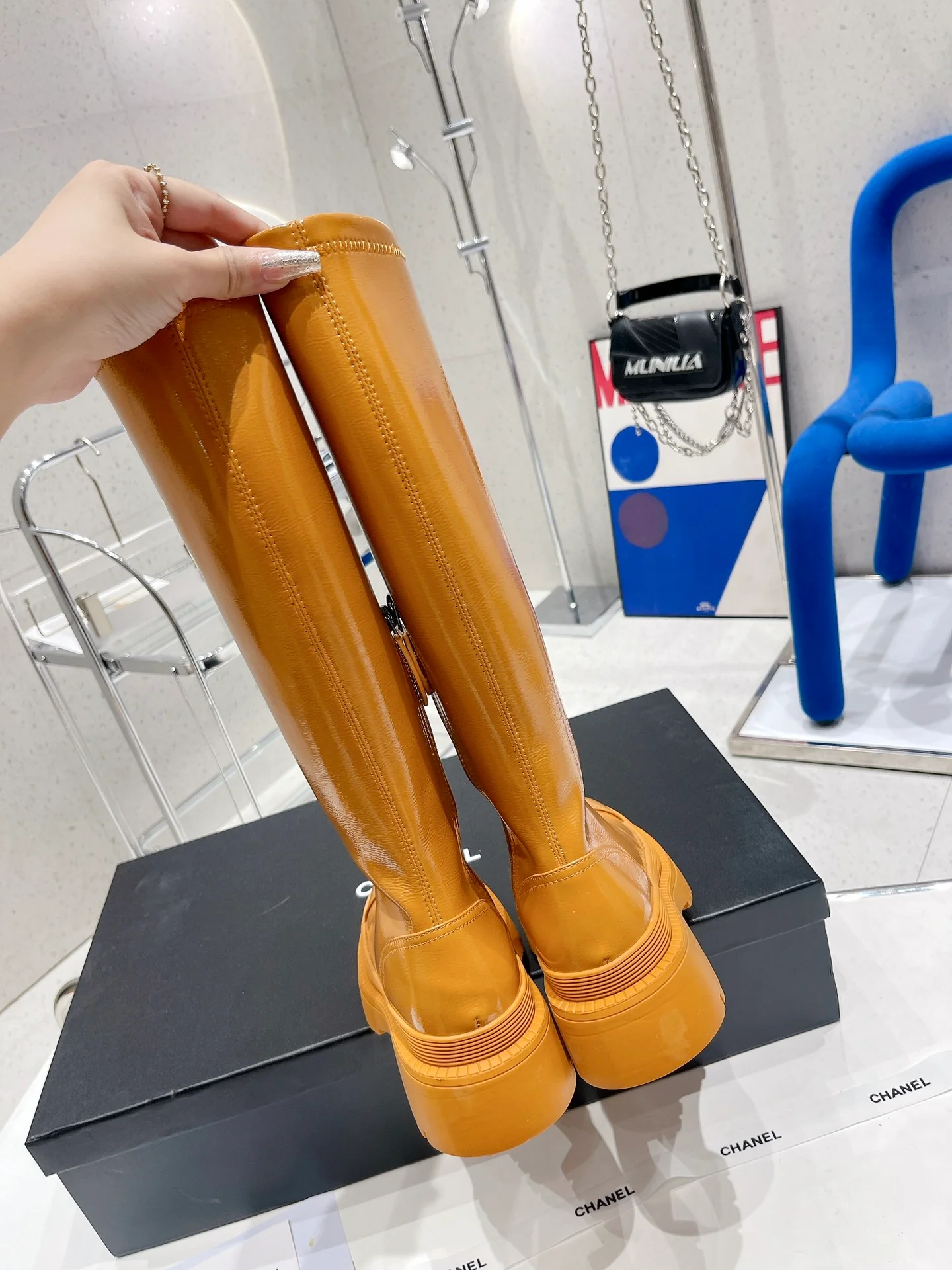Ботинки Chanel на платформе с эластичным поясом - бежево-желтые