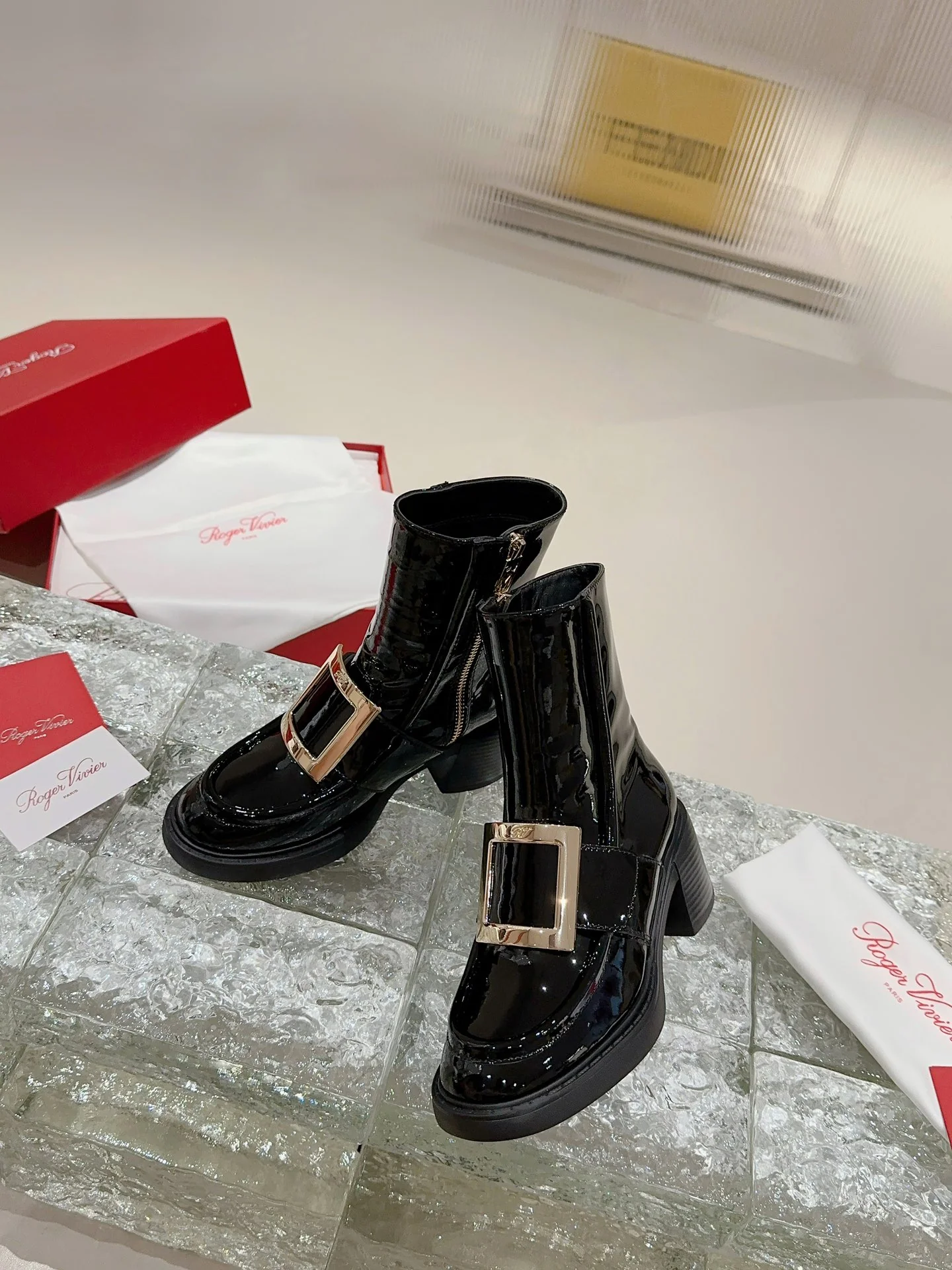 Ботильоны с квадратным носком и пряжкой - 2024 - Ботильоны с металлической пряжкой - Черные