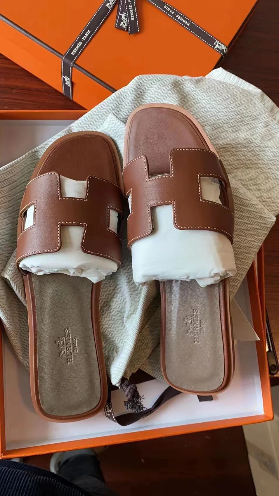 Тапочки Hermes с буквой H — серия Oran