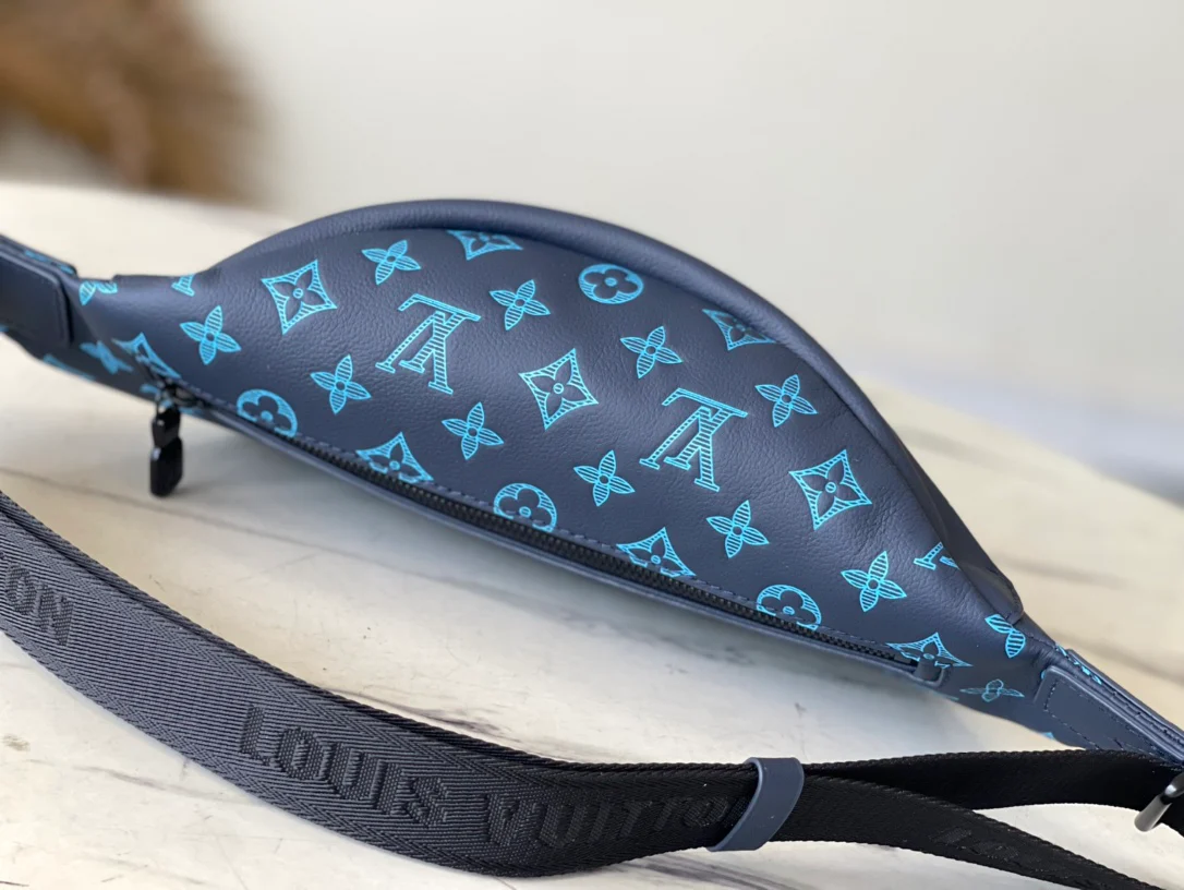 m46036-LV-Discovery Поясная сумка