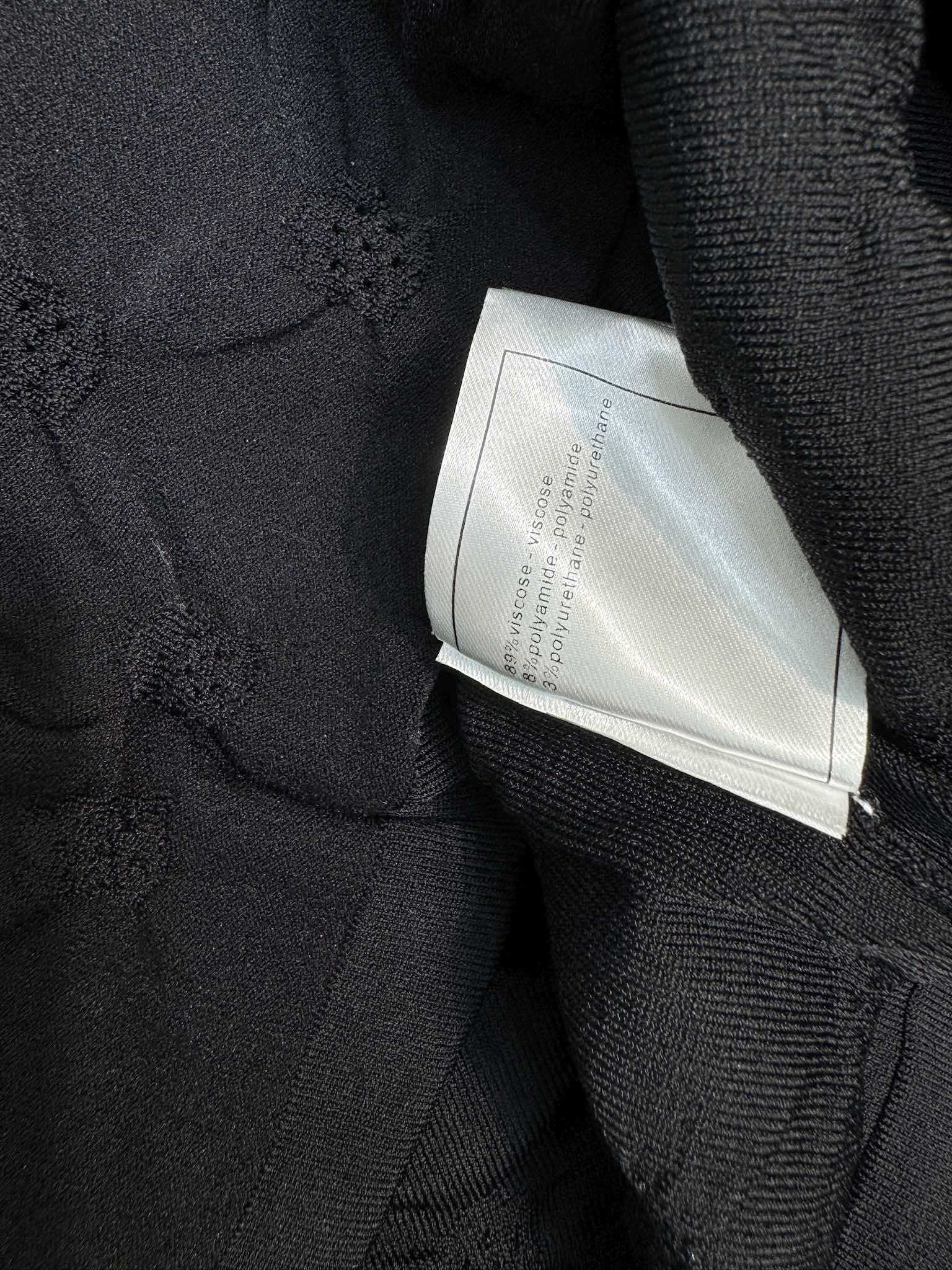 Chanel 2403 - Футболка с коротким рукавом из фактурного трикотажа - Черная