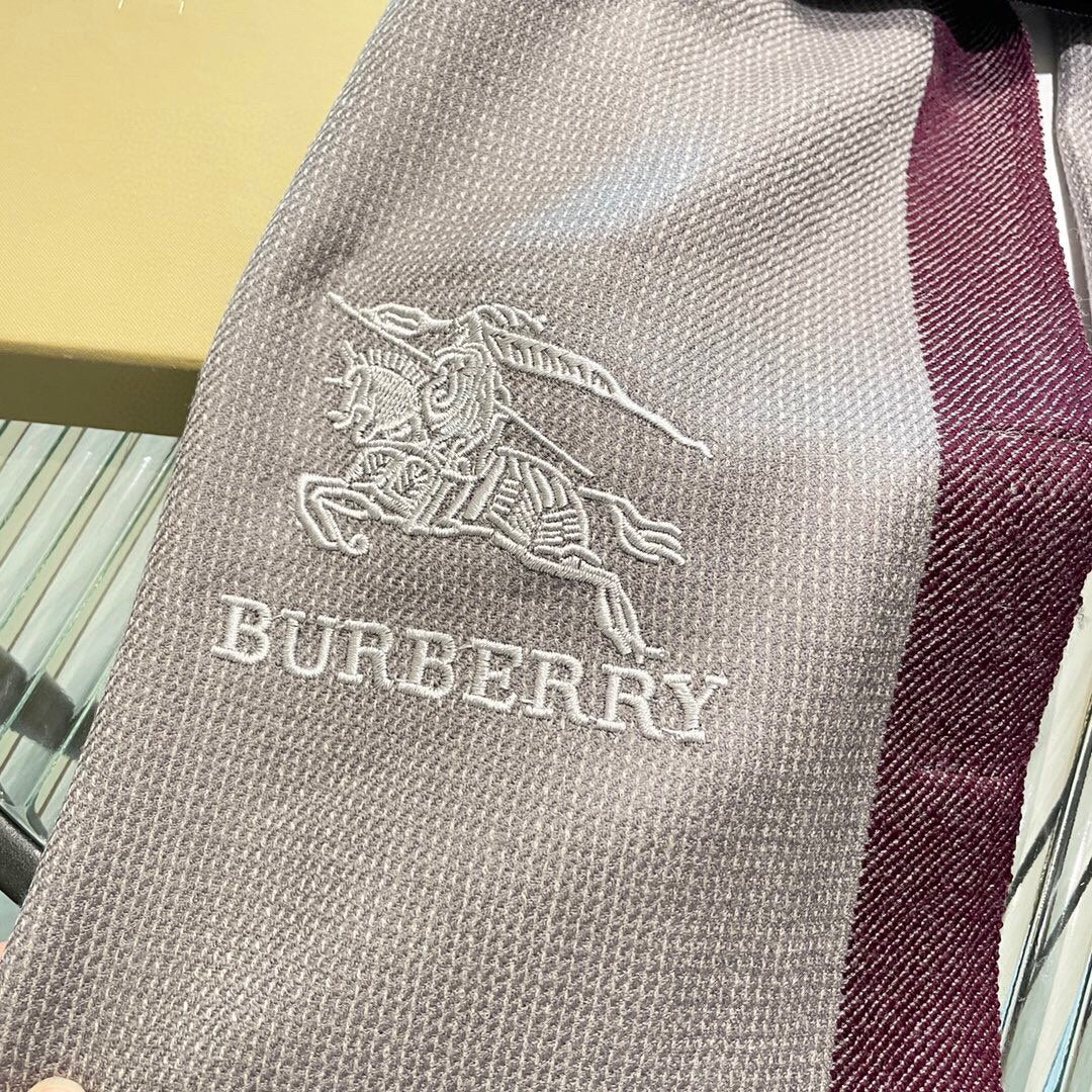 Кашемировый шарф Burberry - 45 см - 190 см