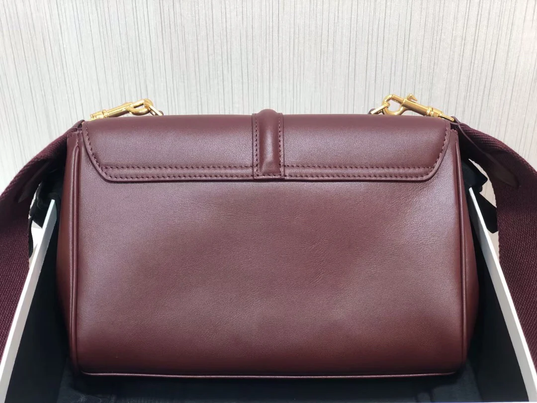 Сумка Celine из мягкой телячьей кожи с текстурой бумаги (16 оттенков) - 2