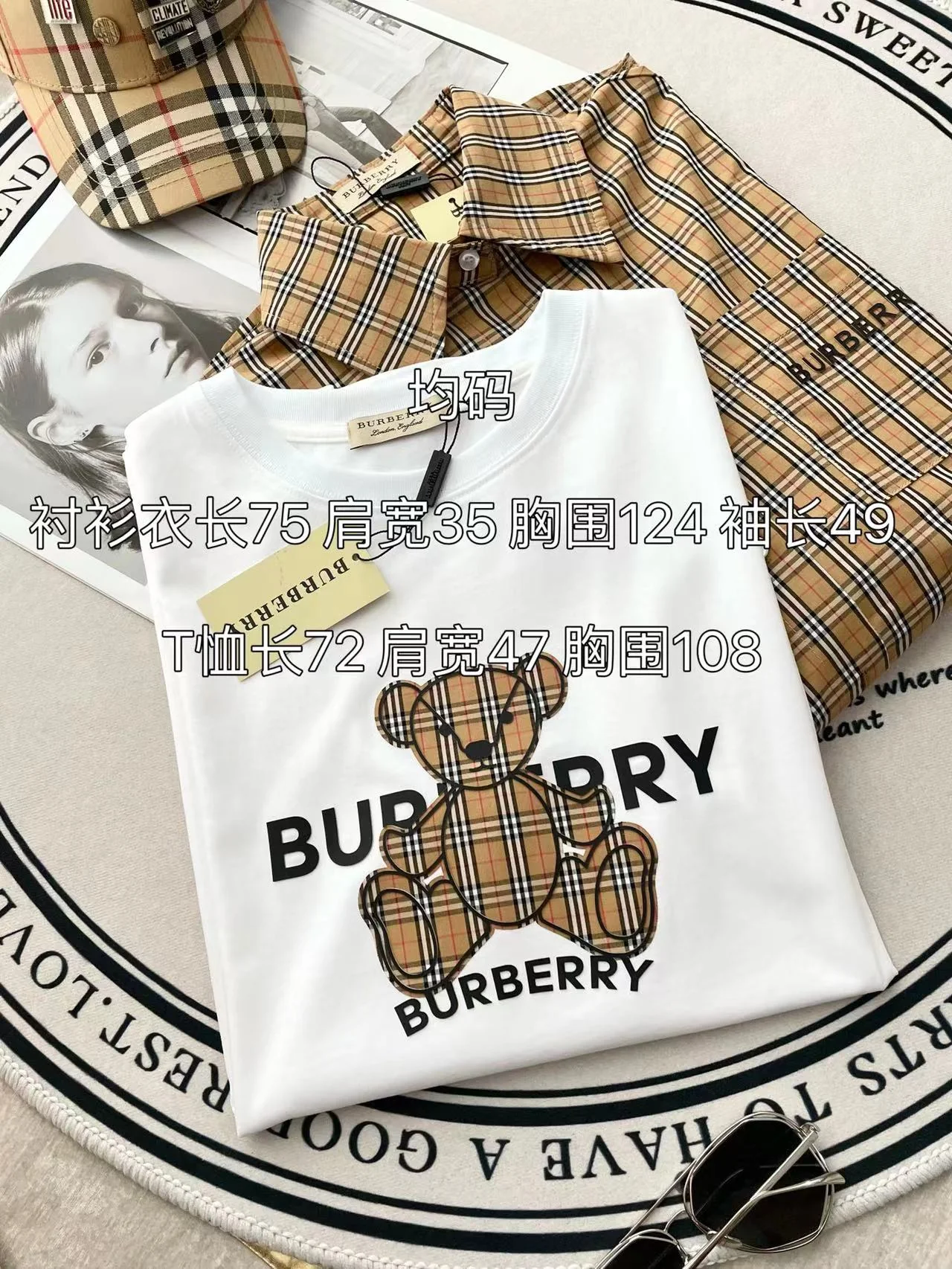 Футболка с коротким рукавом и вышивкой в ??виде медведя Burberry 2403, свободного кроя, клетчатая.