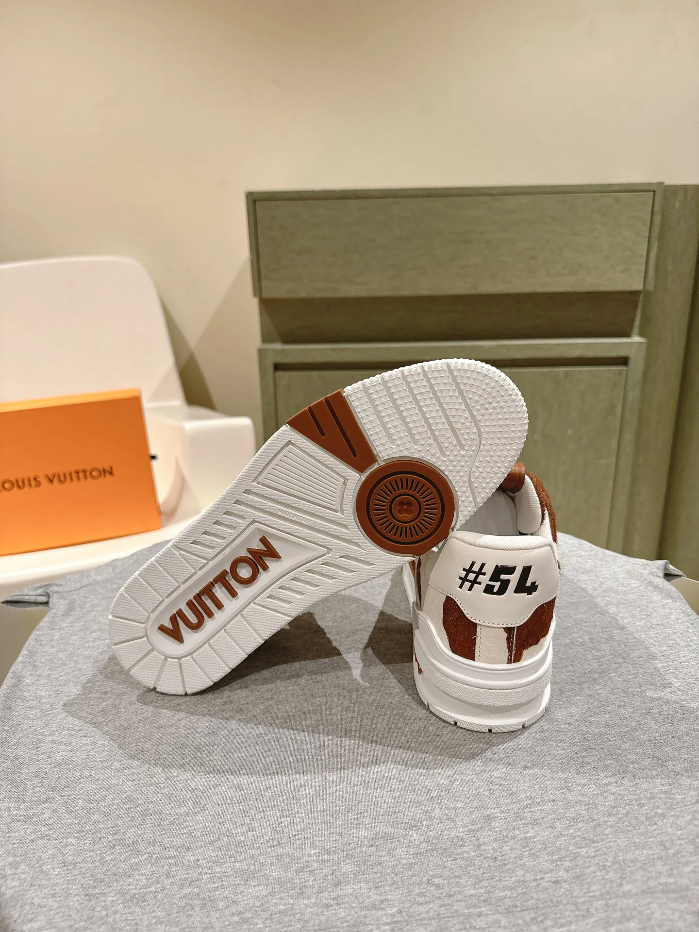 LV-2024-Кроссовки для скейтбординга-Кофе-1