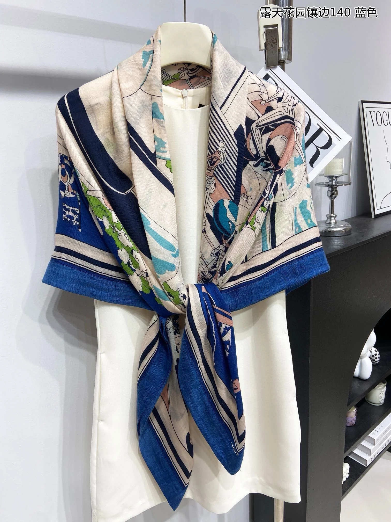 Hermes - Большой шарф с дизайном ?Мечтательный город?