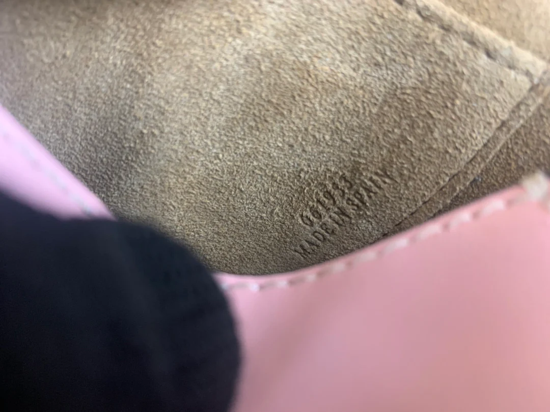 Loewe-gate-mini-21x12-5x9-5-cm-5