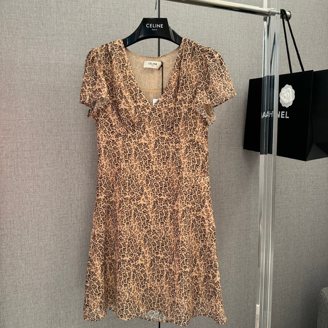 Платье Celine с леопардовым принтом весна/лето 2024