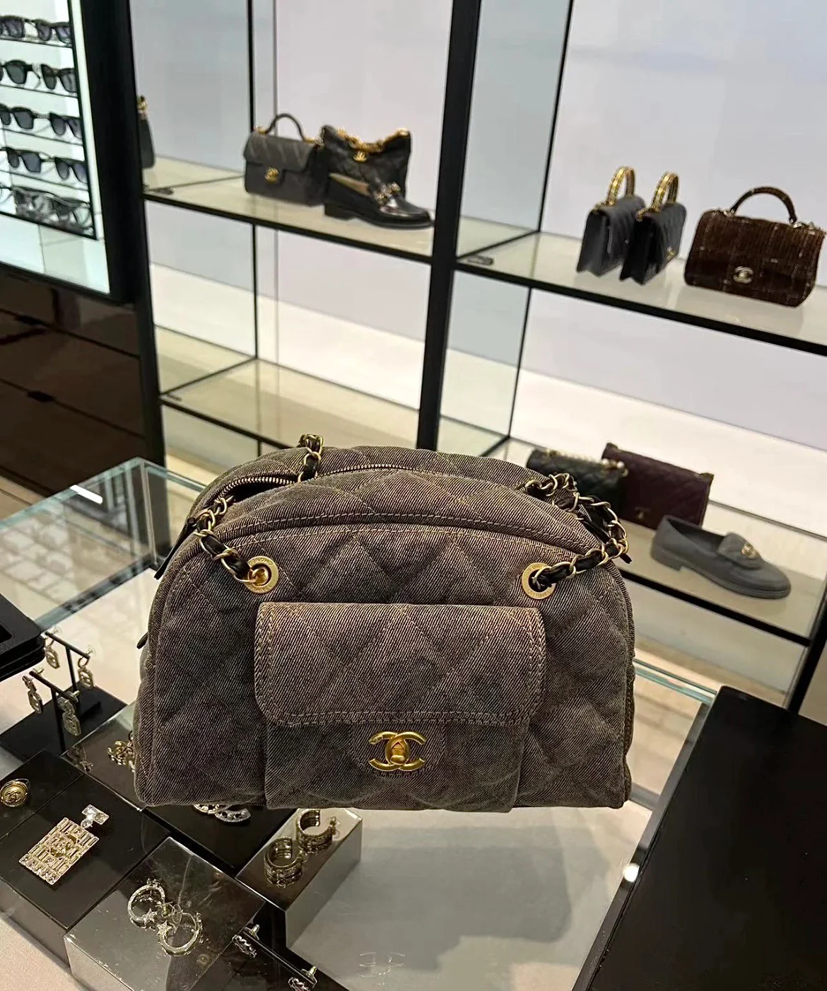 Сумка для боулинга Chanel 24a Cowboy