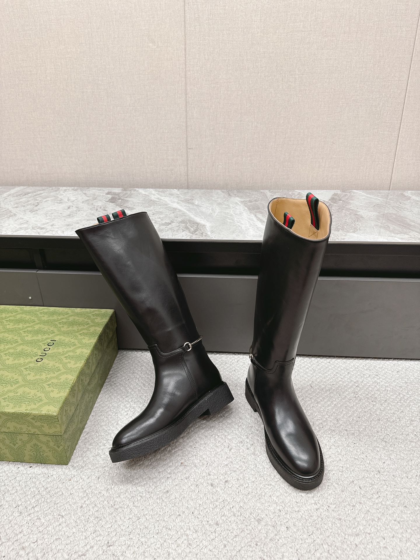 Ботинки для верховой езды Gucci 2024 - черные