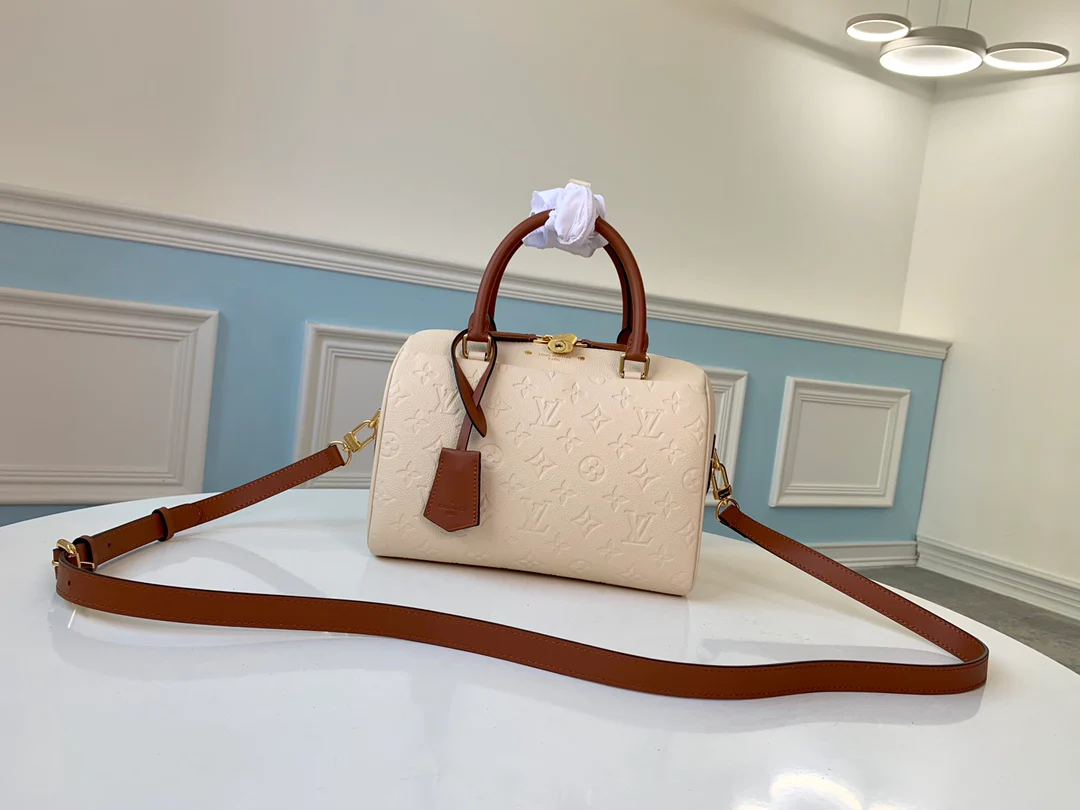 m44736-LV-Speedy-25 Boston Bag-Off-White