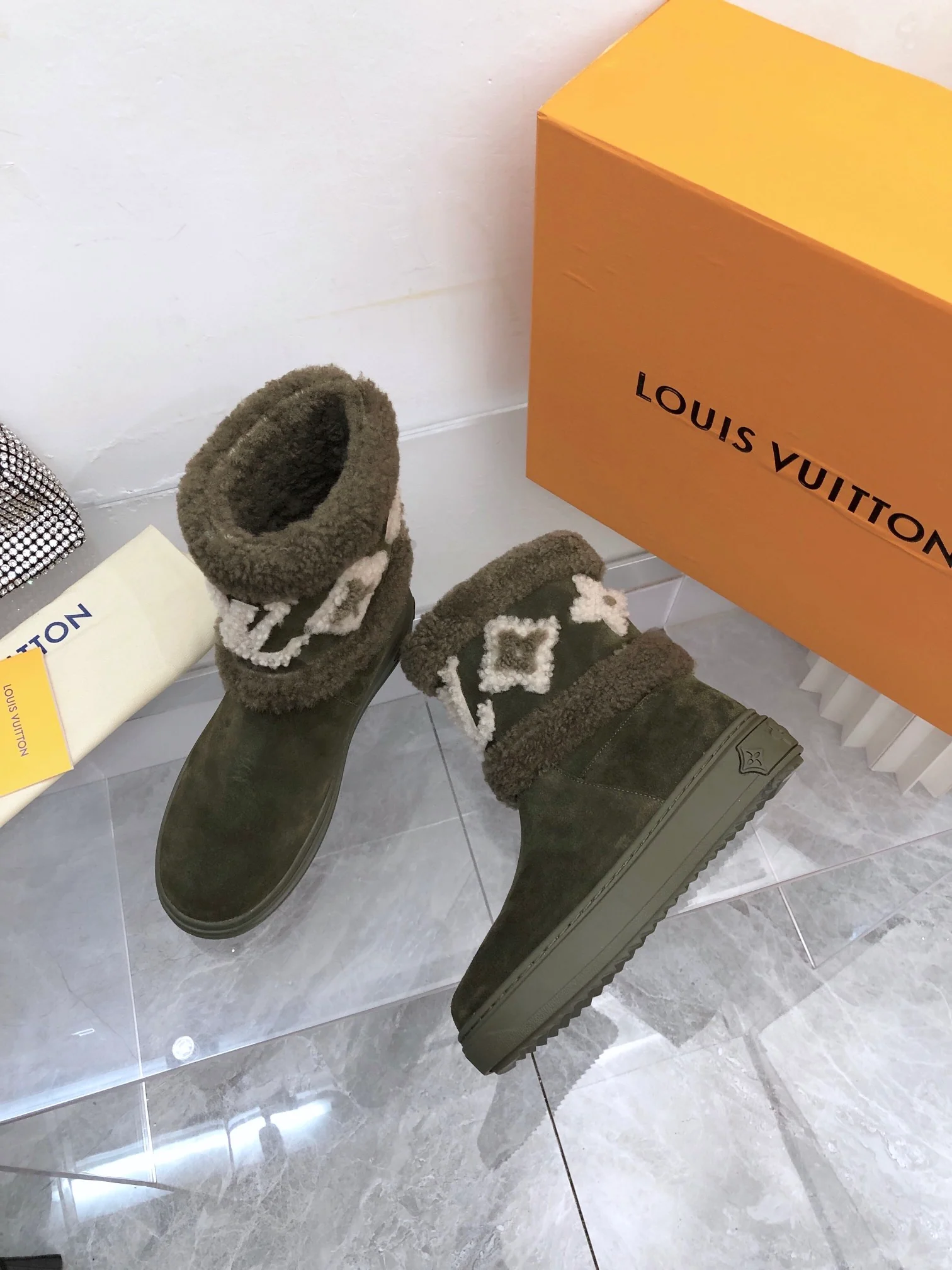 LV - Ботильоны из овечьей шерсти - зелёные