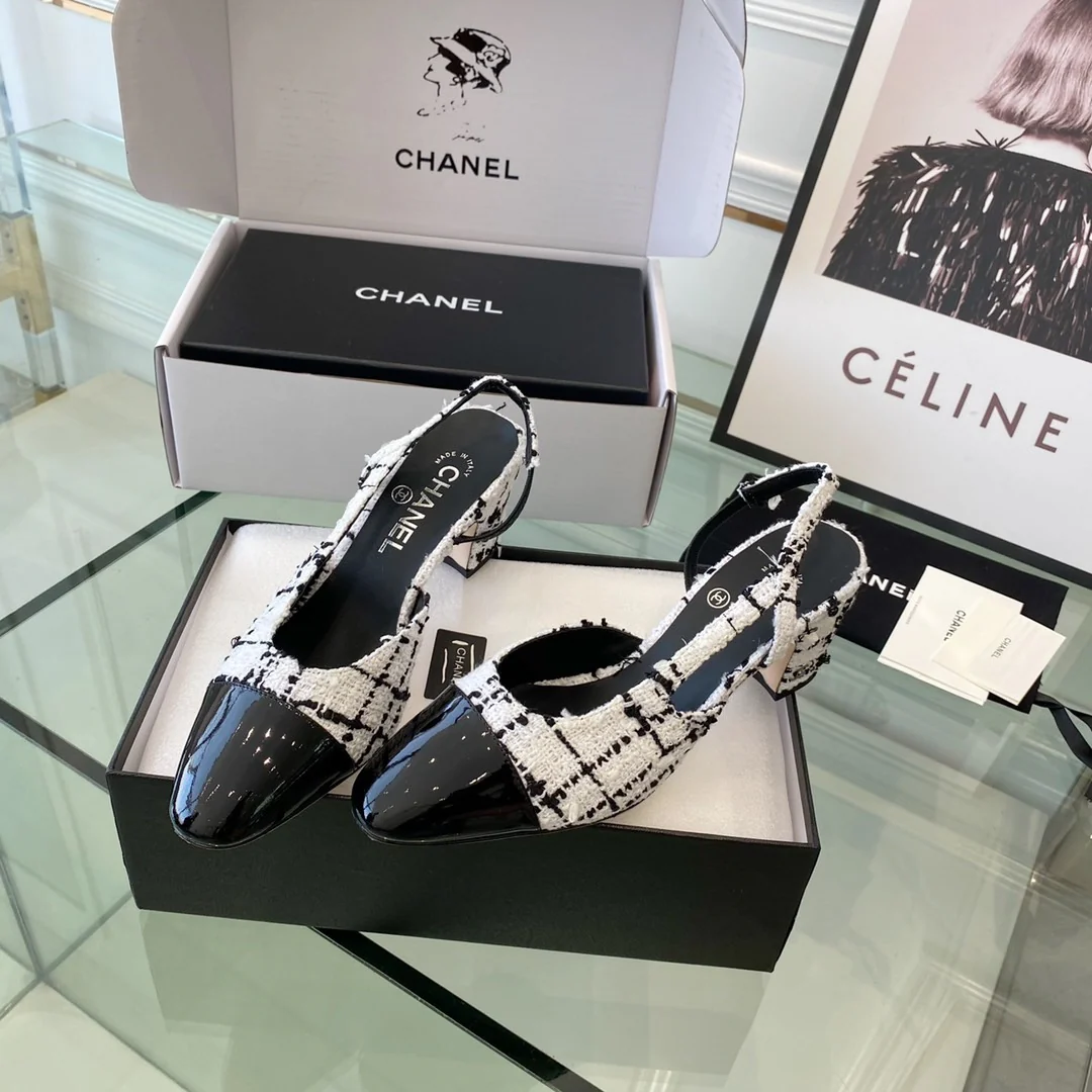 Chanel - Классические сандалии - Туфли на массивном каблуке - Белый клетчатый узор