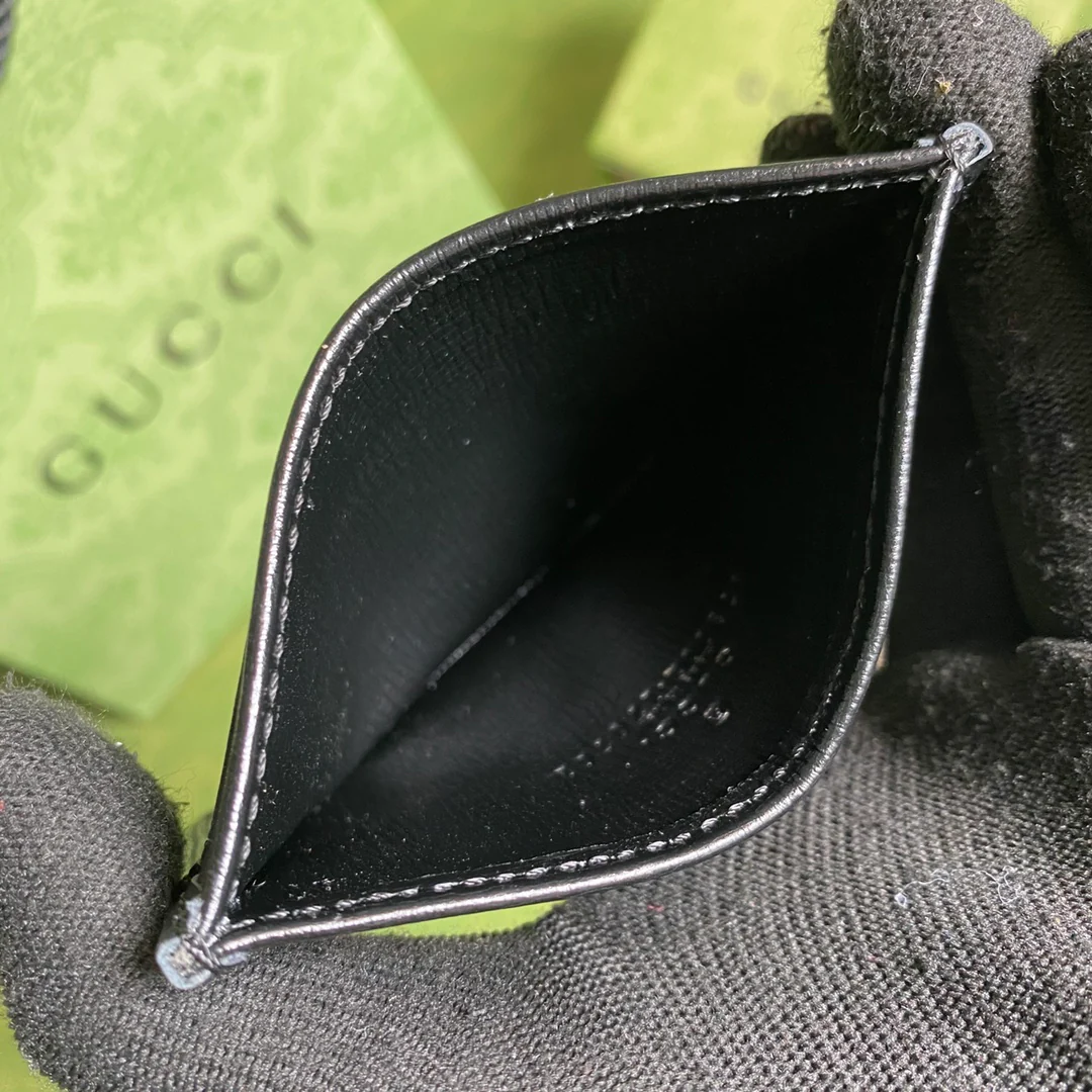 Gucci 卡包／卡片夹／名片夹 男款