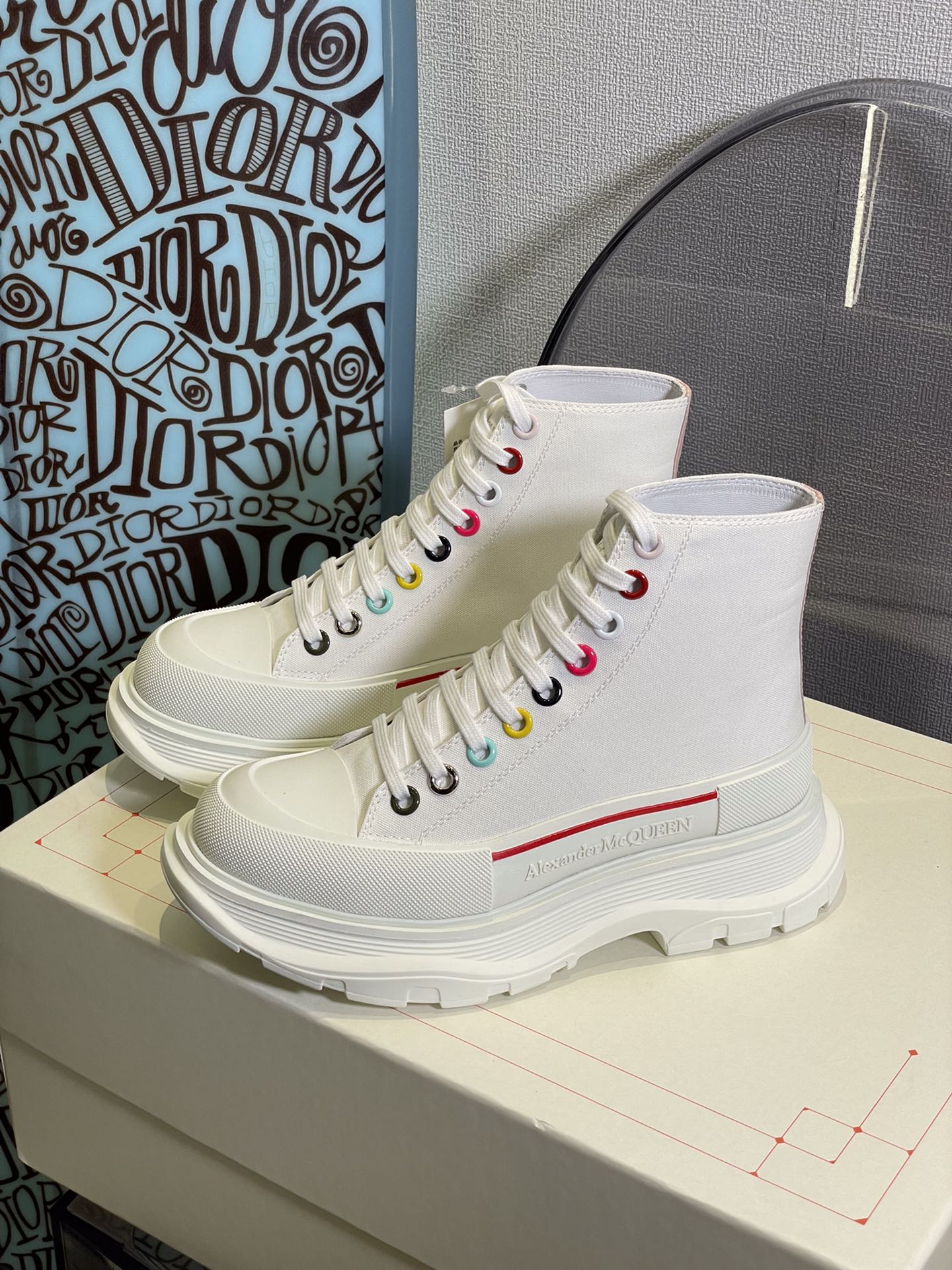 Высокие парусиновые туфли на платформе McQueen Rainbow