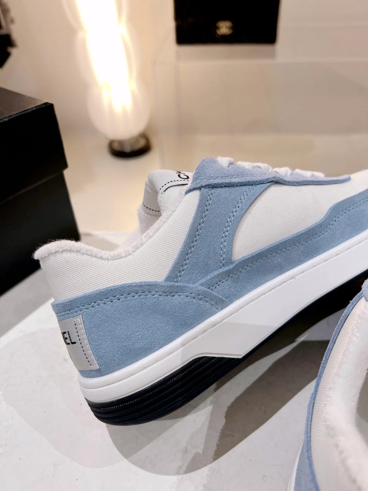 Новинка сезона осень/зима 2022 от Chanel - Повседневная обувь - Синий