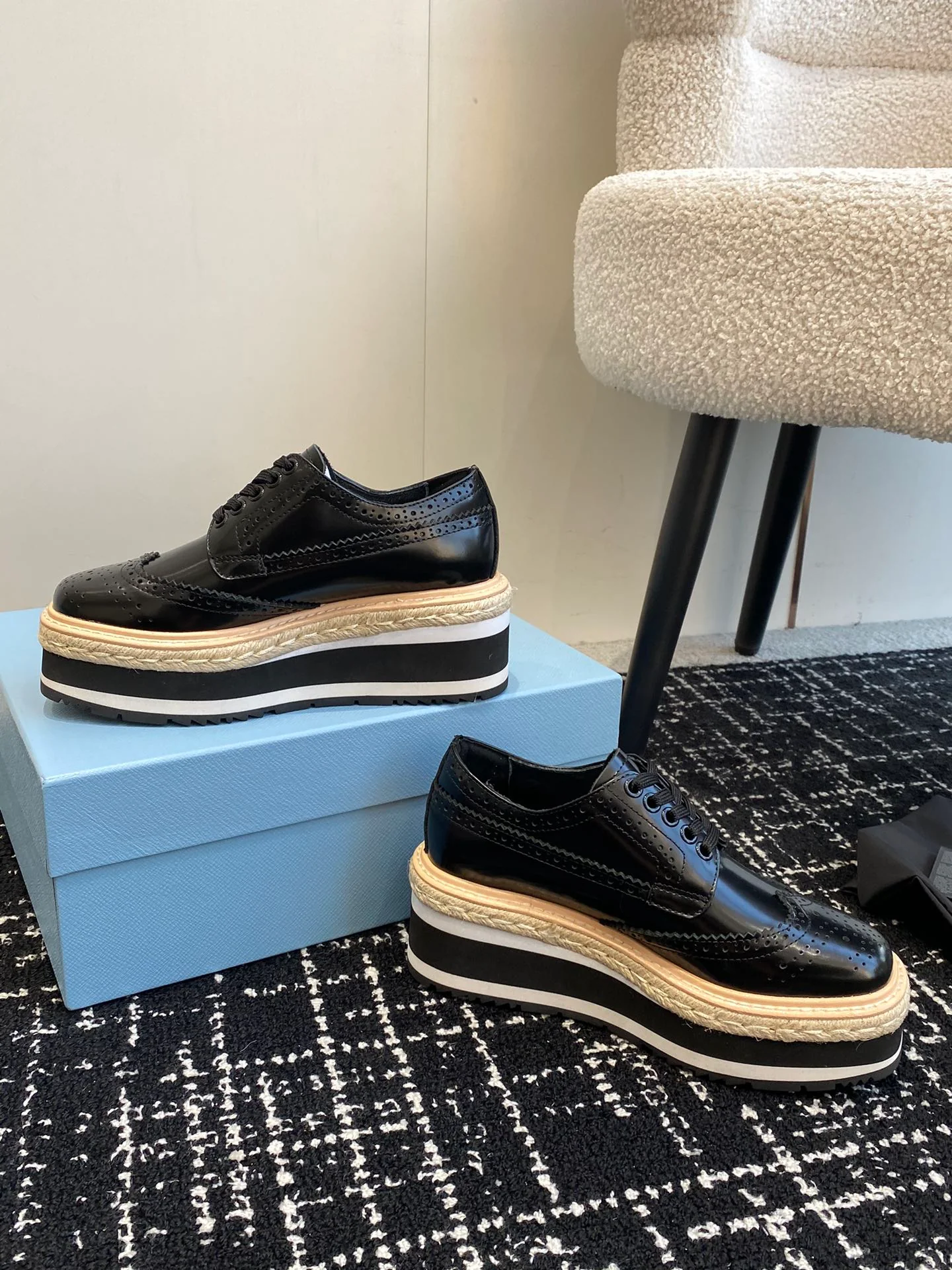 Туфли на платформе Prada 2024 - черные