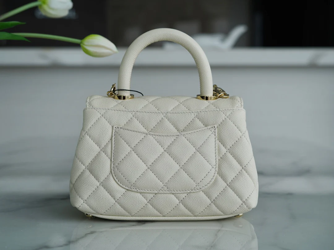 Chanel 2021 Coco Handle Grain Leather - White - Mini