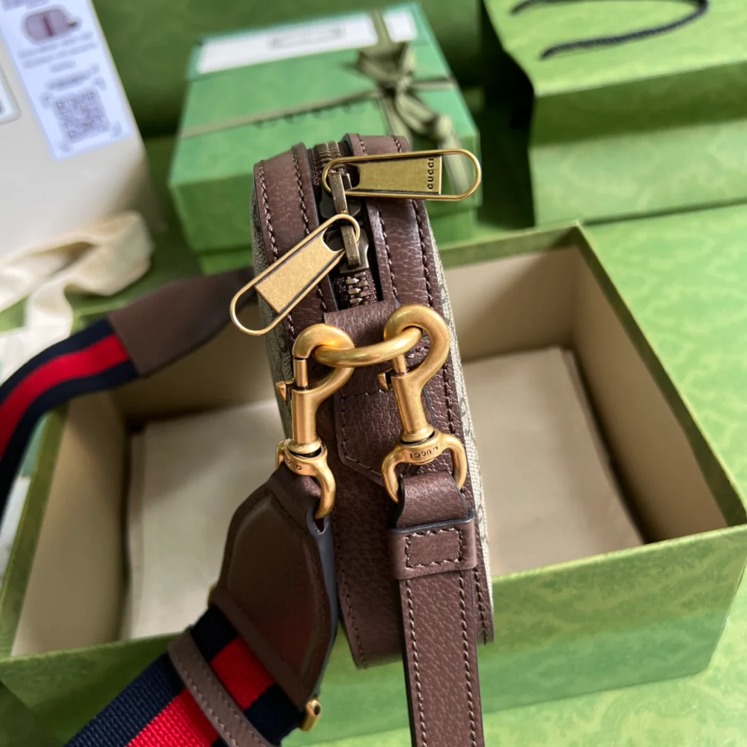 Сумка Gucci Ophidia через плечо, 23,5 x 16 x 4,5 см.