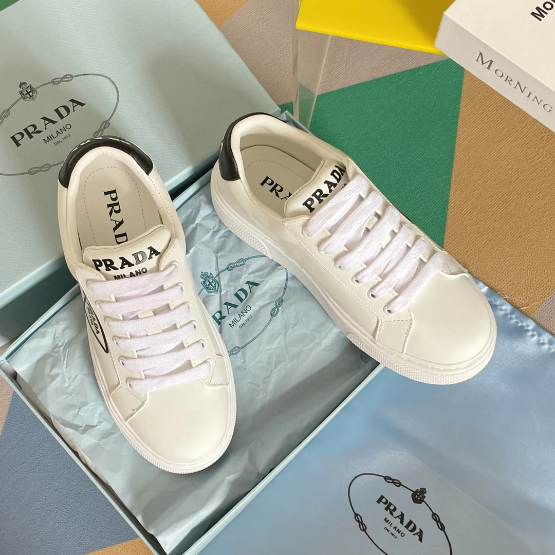 Новые поступления Prada ранней весной 2022 года - Повседневные туфли на платформе - 4