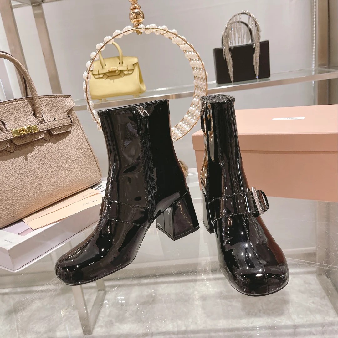 Ботильоны Miu Miu 22s с застежкой-молнией и металлической пряжкой - 1